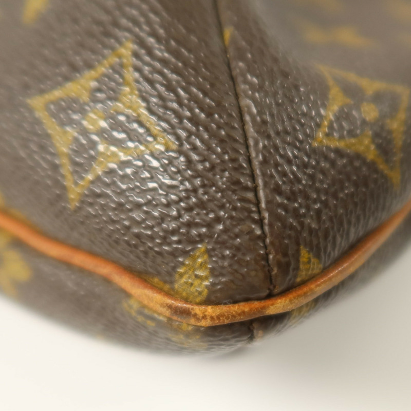 LOUIS VUITTON Monogram Musette金扣肩背袋-11