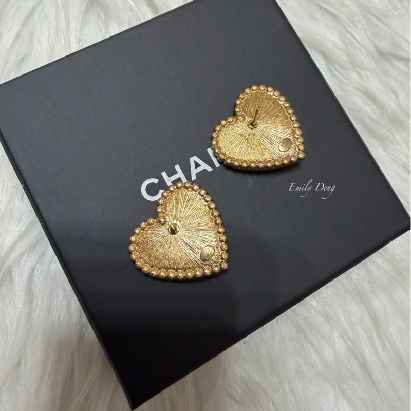 Chanel 手工坊愛心耳環-5