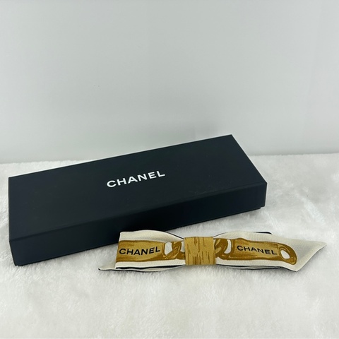 Chanel AA9400 絲綢蝴蝶結髮