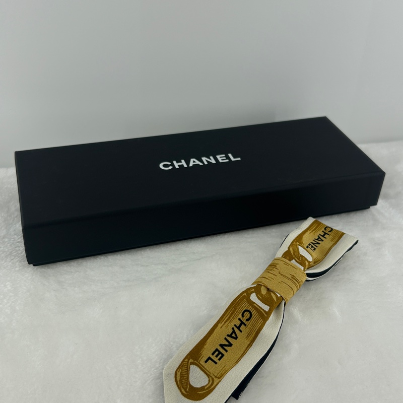 Chanel AA9400 絲綢蝴蝶結髮-4