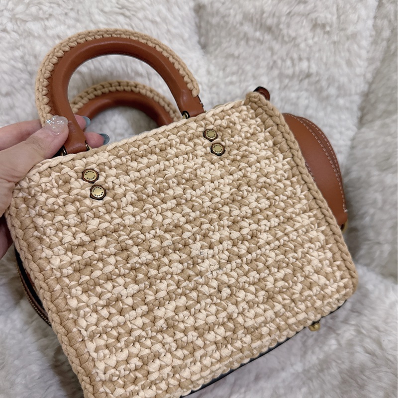 未使用coach Rogue 20針織🧶毛線系列三用包（原價25800元）-23
