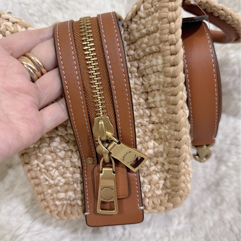未使用coach Rogue 20針織🧶毛線系列三用包（原價25800元）-40