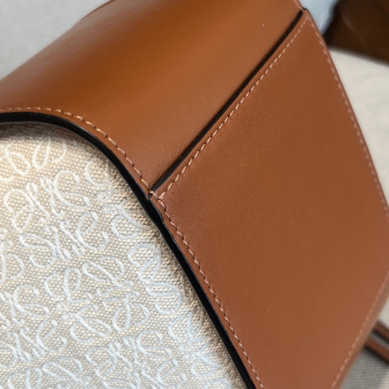 99新Loewe羅意威拼色mini Hammock吊床包 11*16*19 附件/紙卡/肩帶-7