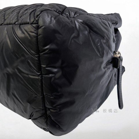 Y1990-CHANEL 黑色羽絨小號空氣包A48619-8