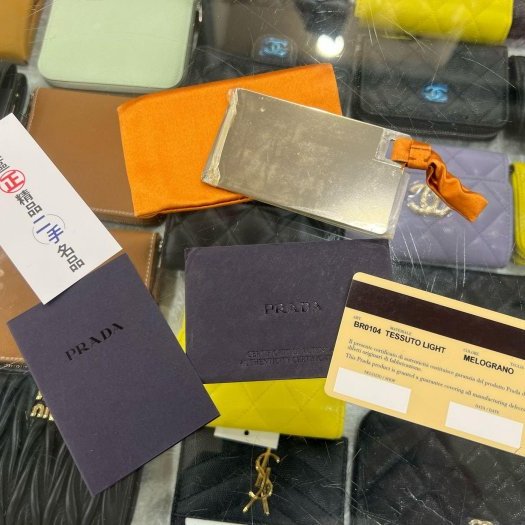 東區正精品㊣PRADA BR0104 橘色尼龍金色三角牌吸扣金鍊肩背包彎月包 RZ6420-11
