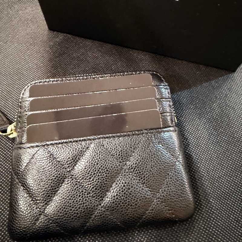 全新Chanel 黑荔枝牛皮淡金釦小吐司零錢包-3