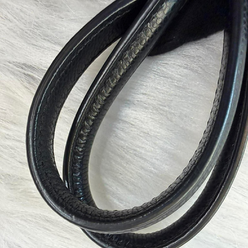 Chanel 黑色荔枝皮多夾層托特包-23
