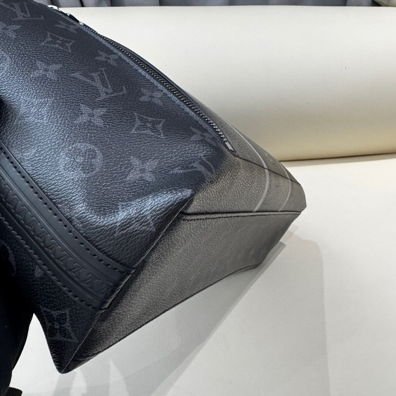 LV 路易威登x藤原浩聯名秀款apollo fragment閃電黑老花郵差包  17編碼 黑金閃電Logo 39*29*12-8