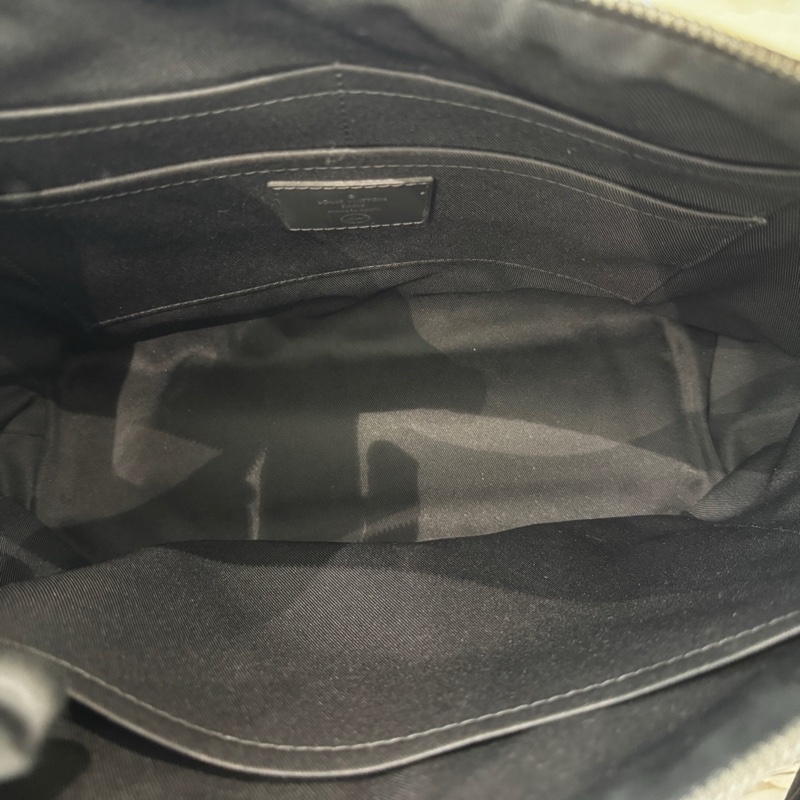 LV 路易威登x藤原浩聯名秀款apollo fragment閃電黑老花郵差包  17編碼 黑金閃電Logo 39*29*12-9