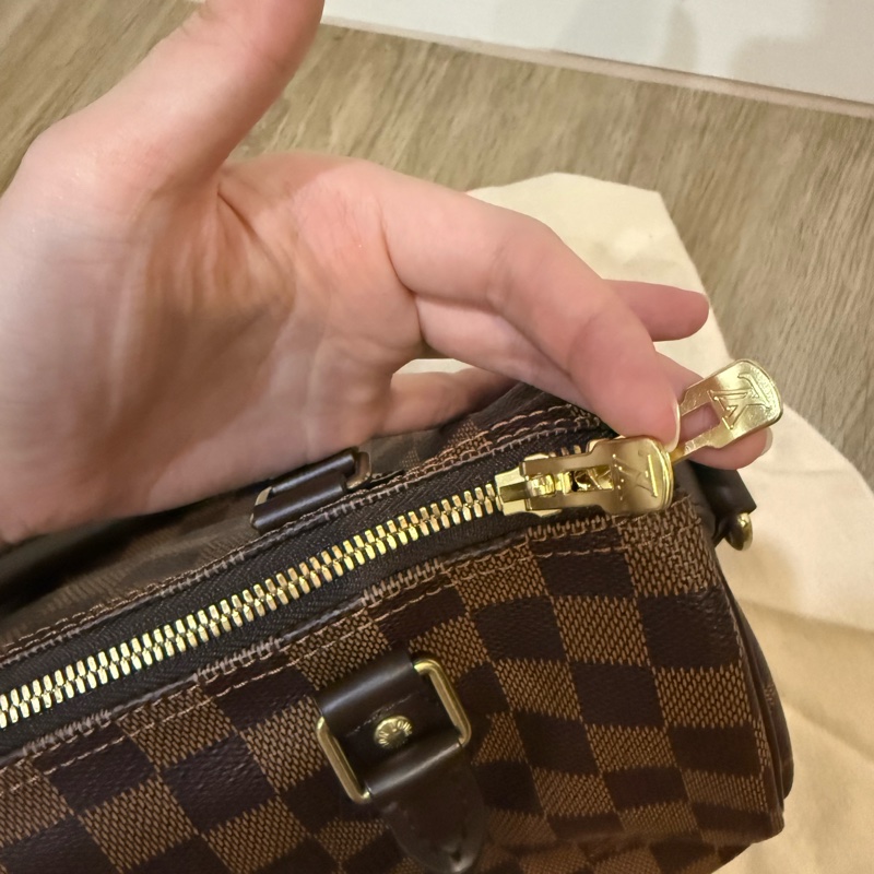 LOUIS VUITTON 棋盤格 SPEEDY 25 背帶款 LV-8