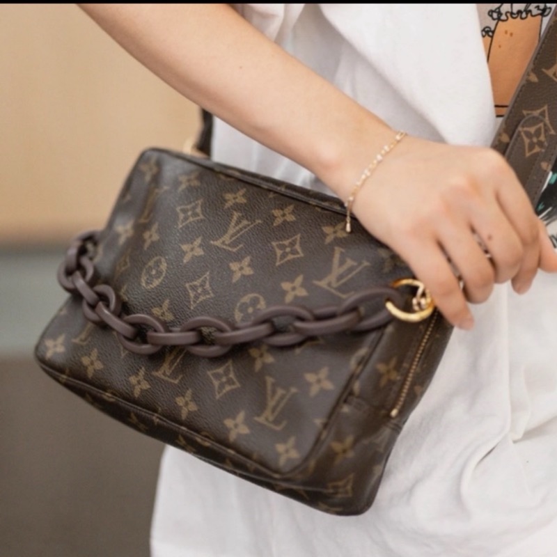 LV 老花相機包 手拿包 斜挎包 23cm-2