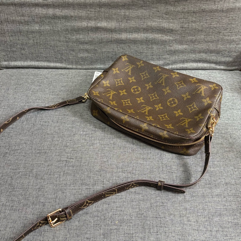 LV 老花相機包 手拿包 斜挎包 23cm-5