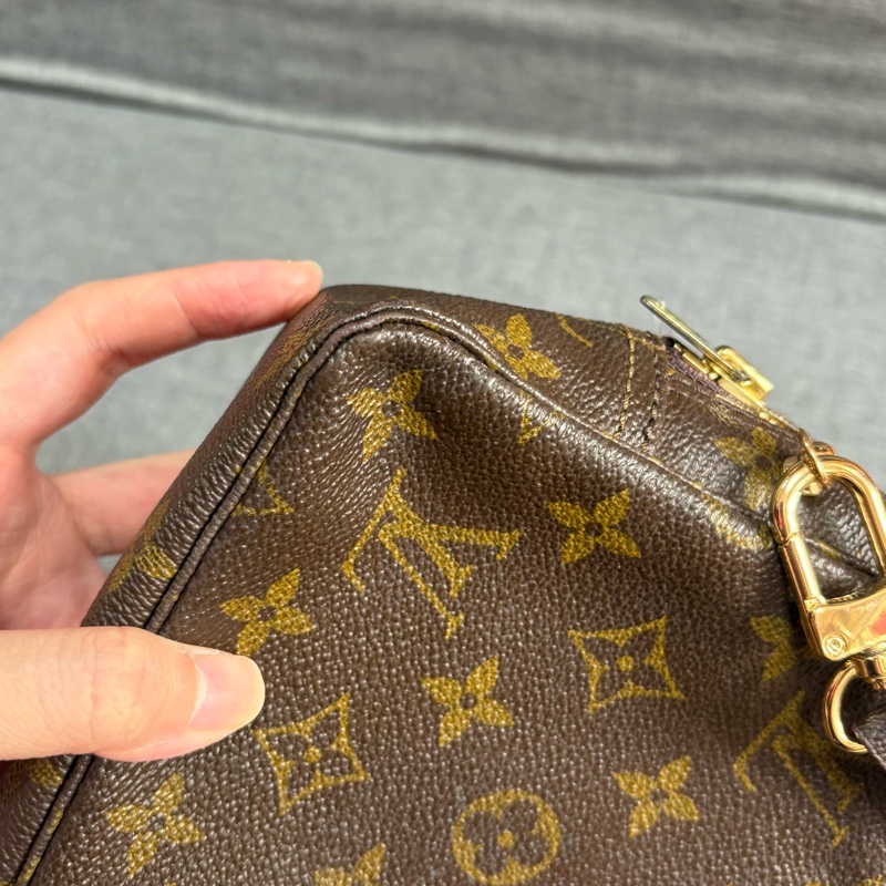 LV 老花相機包 手拿包 斜挎包 23cm-11
