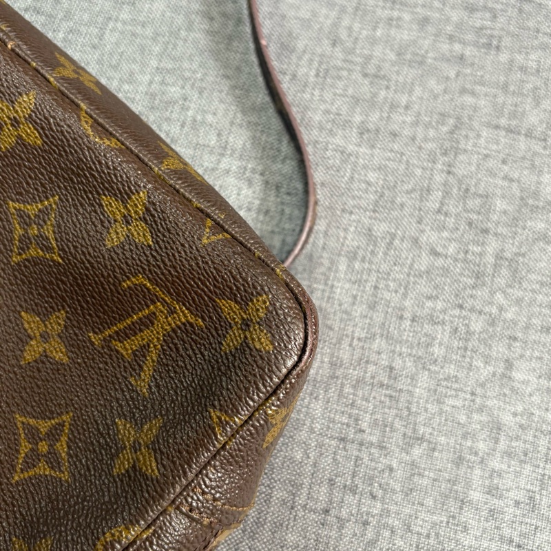 LV 老花相機包 手拿包 斜挎包 23cm-12
