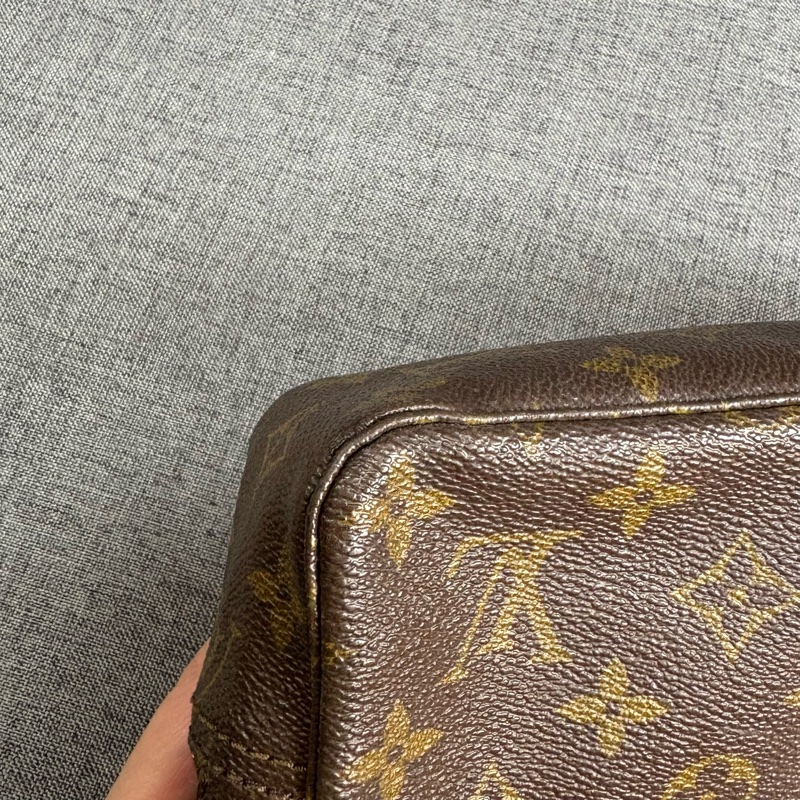 LV 老花相機包 手拿包 斜挎包 23cm-13