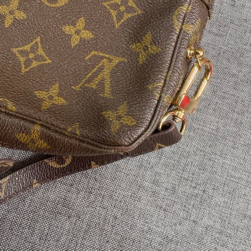 LV 老花相機包 手拿包 斜挎包 23cm-14