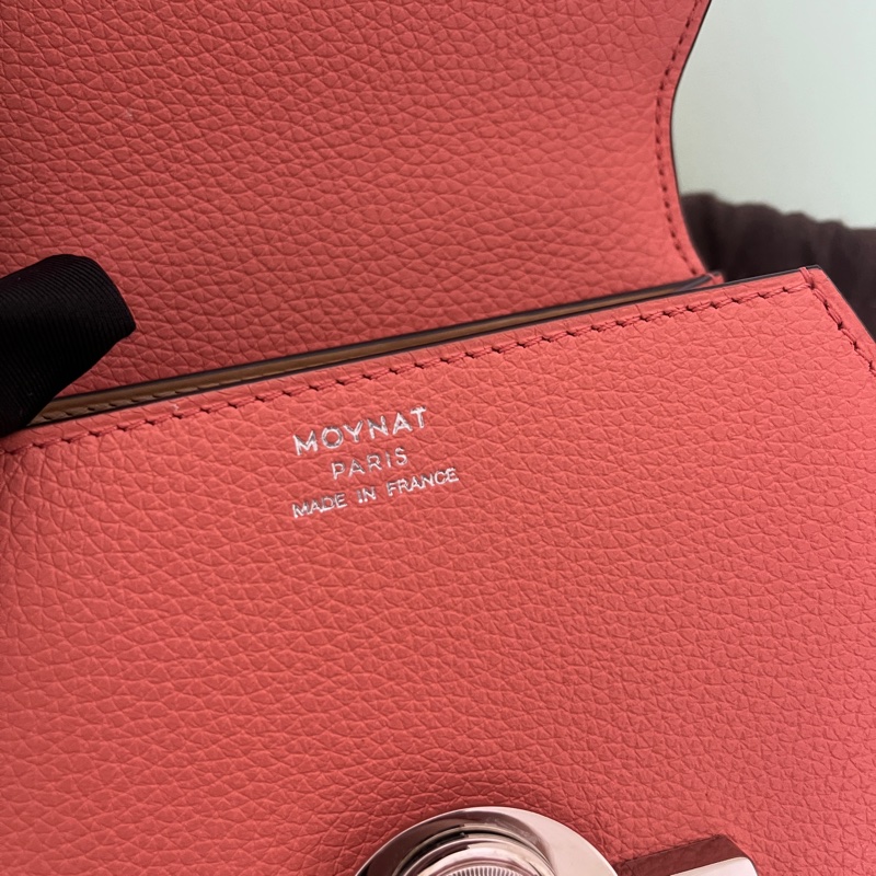 Moynat 摩奈 Rejane Nano玫粉色皮革小廢包斜背包肩背包-3