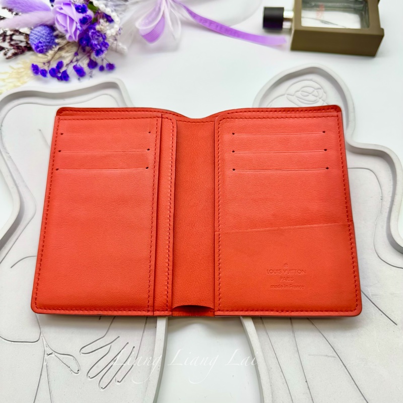 LOUIS VUITTON LV James亮橘色短夾-5