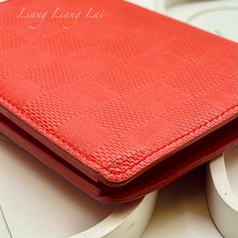 LOUIS VUITTON LV James亮橘色短夾-21