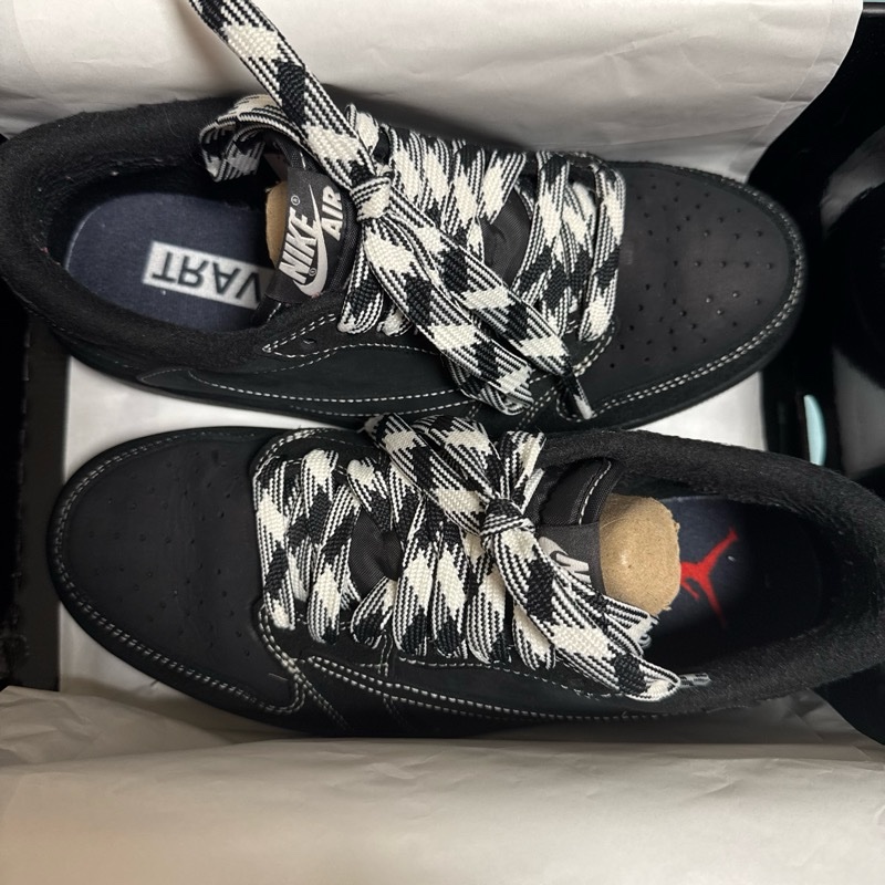 Travis Scott x Air Jordan 1 Low OG Black Phantom-0