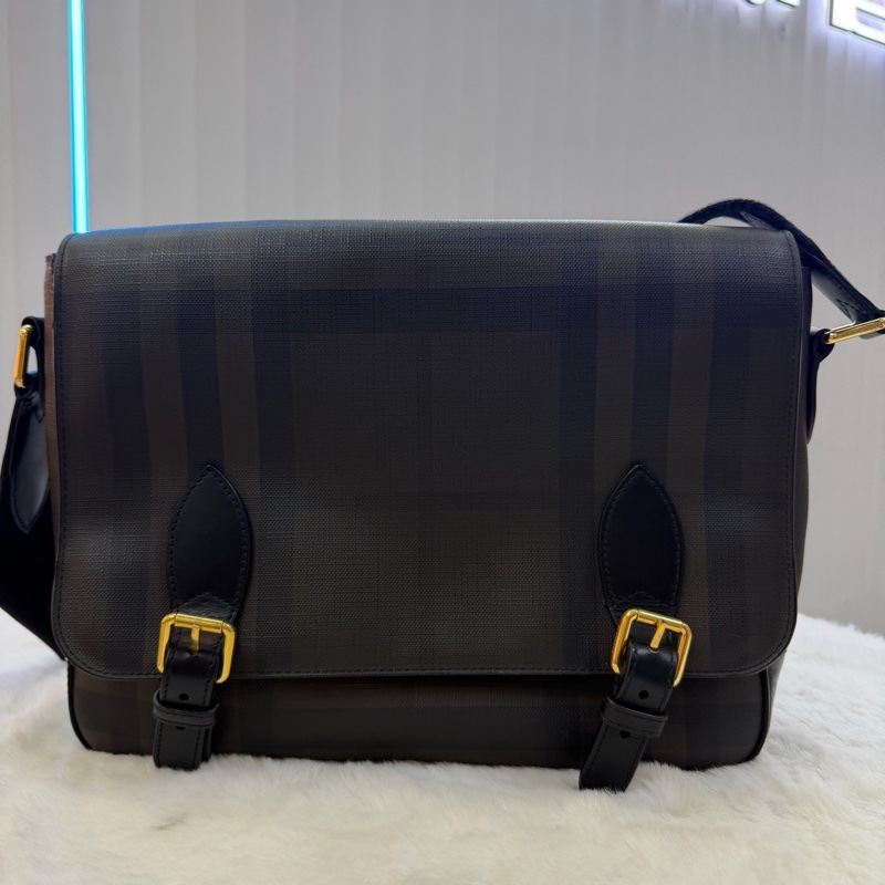 博柏利Burberry 男士斜挎包-0