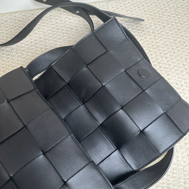 Bv 十五格 黑色 Bottega Veneta-2