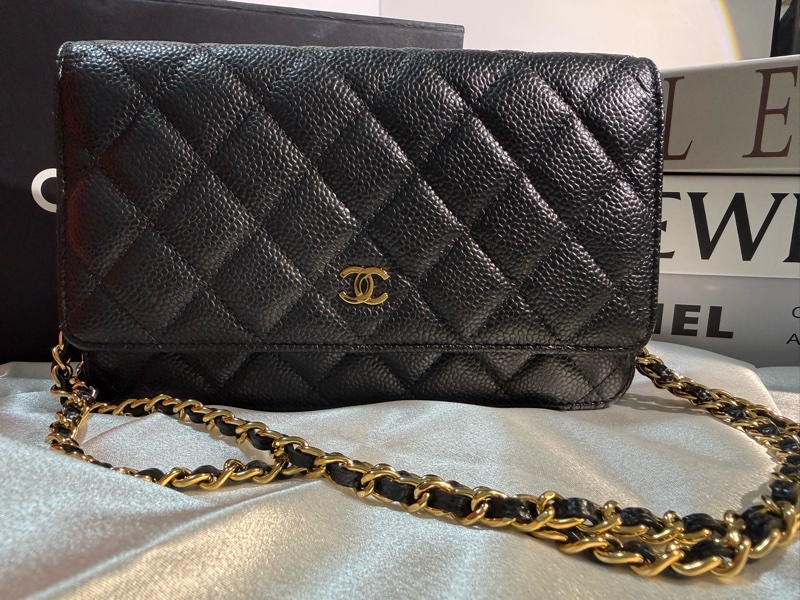 Chanel 經典魚子醬WOC｜黑金｜斜背鏈條包｜日本購入✨-0
