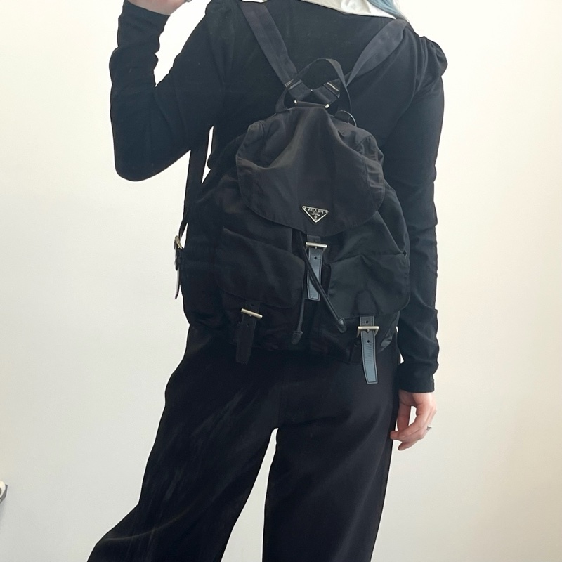 「JL精品代購」Prada黑色尼龍降落傘大號雙肩包-1