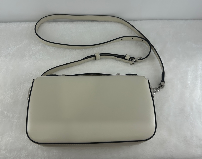 GUCCI Petite GG 迷你肩背包-1