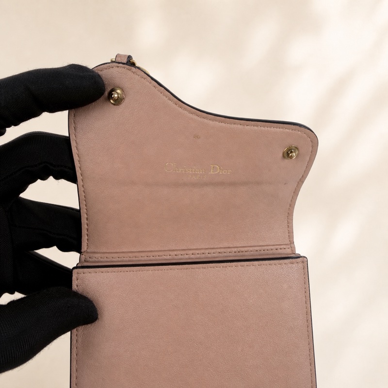 Christian Dior Saddle Lotus粉膚色金釦三折短夾-7