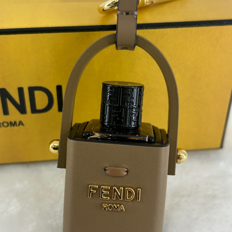 FENDI 香水鑰匙圈吊飾-2