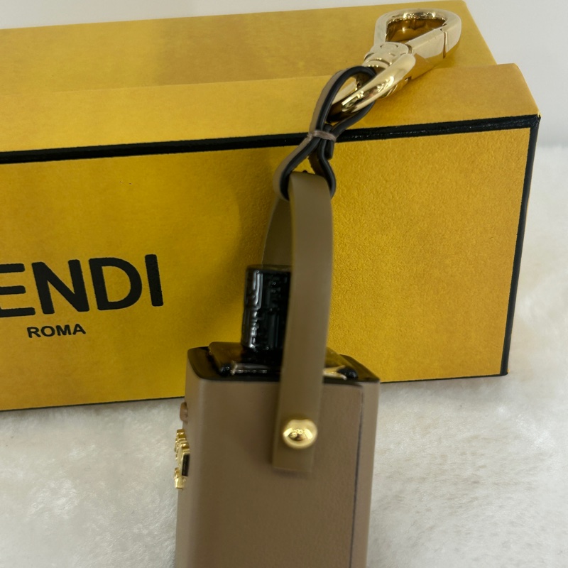 FENDI 香水鑰匙圈吊飾-3
