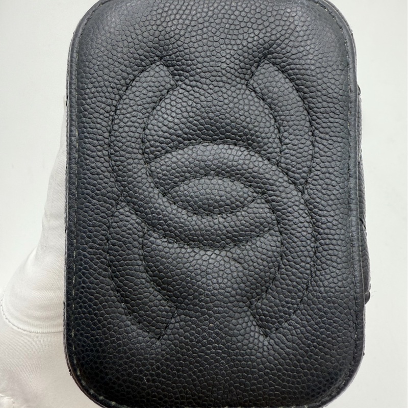 CHANEL/香奈兒、25S迷你小盒子包、帶鏡子黑金荔枝紋牛皮化妝盒、鏈條斜挎單肩包、尺寸:11*8-5
