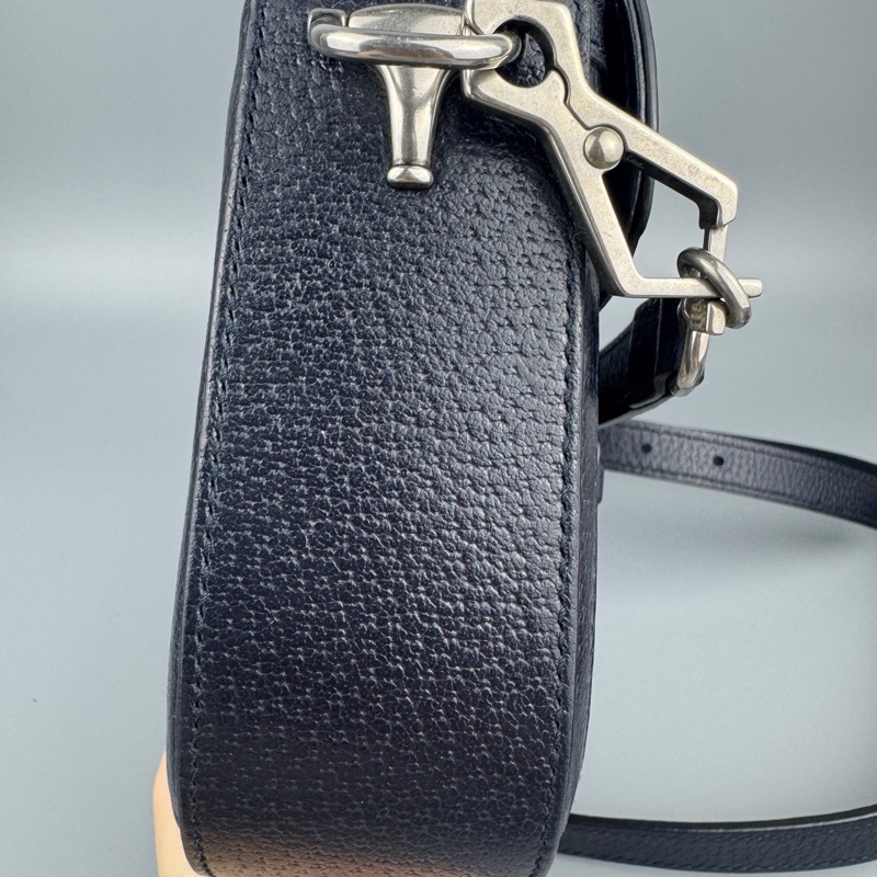 Gucci古馳 Horsebit 1955黑色老花斜挎包，小號 經典雙G帆布，黑色-5