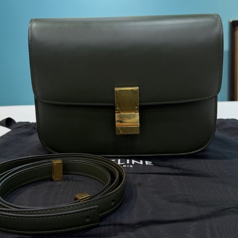 Celine 賽琳 墨綠色橄欖綠 深綠 綠色 Box中號 尺寸：24*18*7 新標