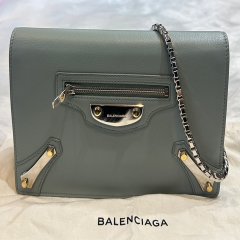 Balenciaga 巴黎世家經典銀扣鏈帶肩背包