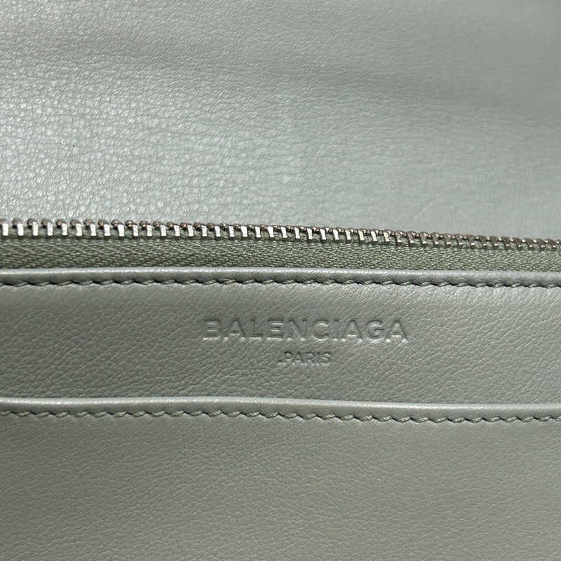 Balenciaga 巴黎世家經典銀扣鏈帶肩背包-9