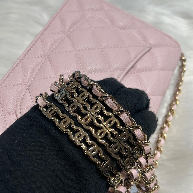 CHANEL AP2614 荔枝紋牛皮銀扣雙C鏈帶WOC-15