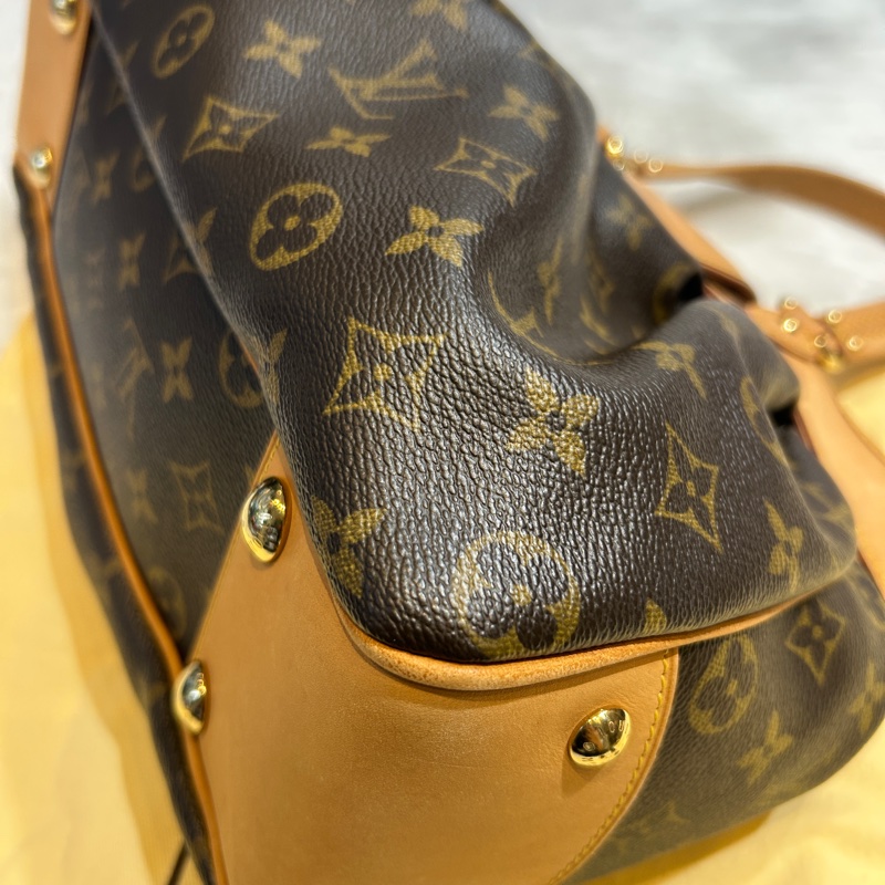 LV M45715 經典Monogram Boetie MM手提購物包-22