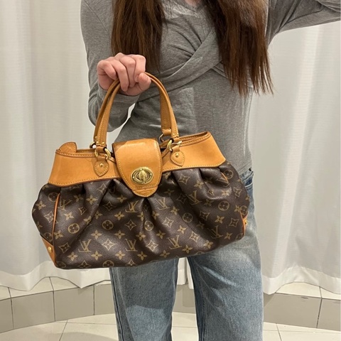 Louis Vuitton M45715 Monogram 經典老花 Boetie PM 手提包