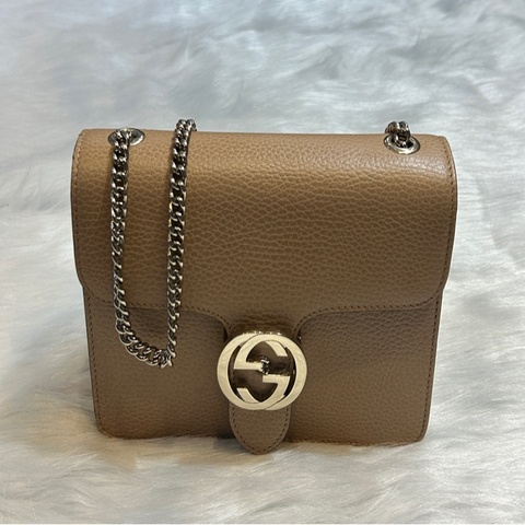 GUCCI Interlocking GG LOGO全皮革斜背包