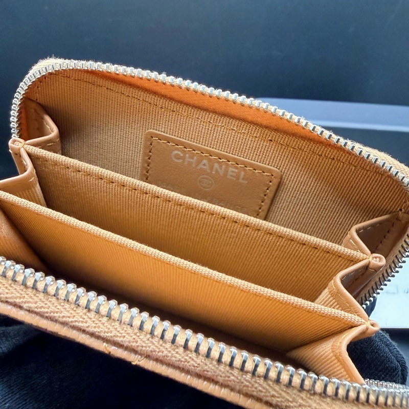 【閒置正品】CHANEL香奈兒✨淡焦糖米色荔枝牛皮x銀LOGO✨ㄇ字經典菱格 拉鍊零錢包 卡包（晶片款）-3