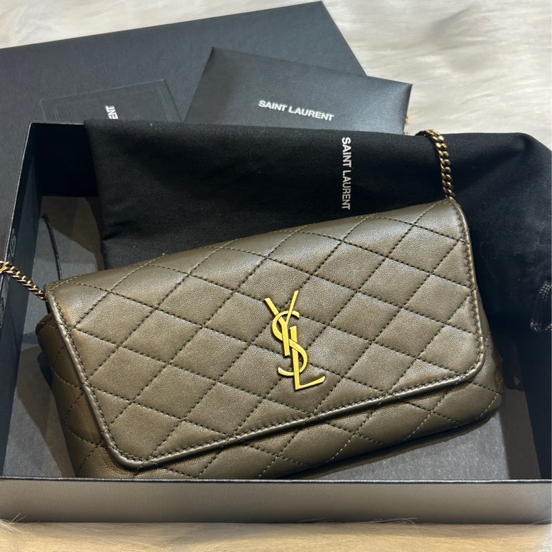 Saint Laurent Gaby 菱格紋小羊皮鏈條手機包-1