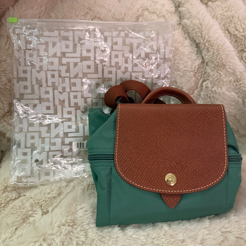 Longchamp 全新綠色後背包 size M 法國專櫃購入-0