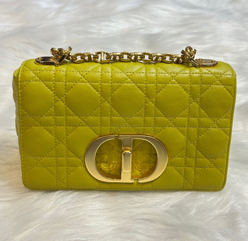 DIOR CARO 經典復古CD扣藤格紋絎縫小牛皮中型肩背包-0