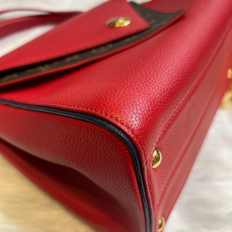 LV M54439 Monogram Double V NOIR 三用包-9