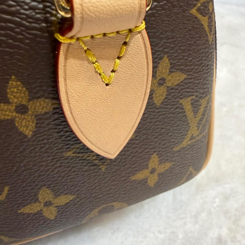 LV M46222 Speedy Bandouliere 20 三用波士頓-13