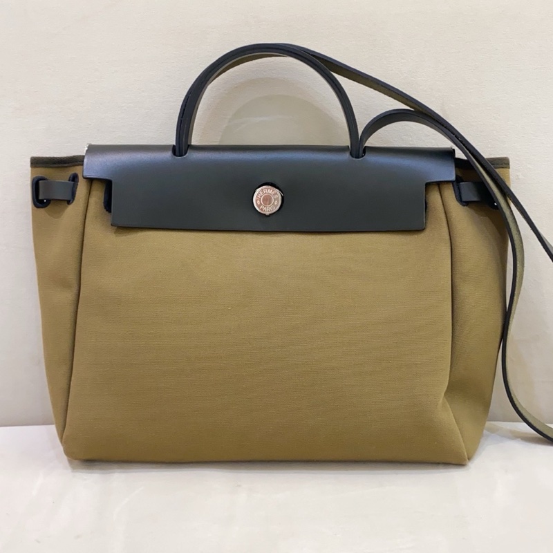 99新 Hermes愛馬仕 herbag31 軍綠色墨綠色拼黑色帆布 D刻 附件鑰匙鎖-1