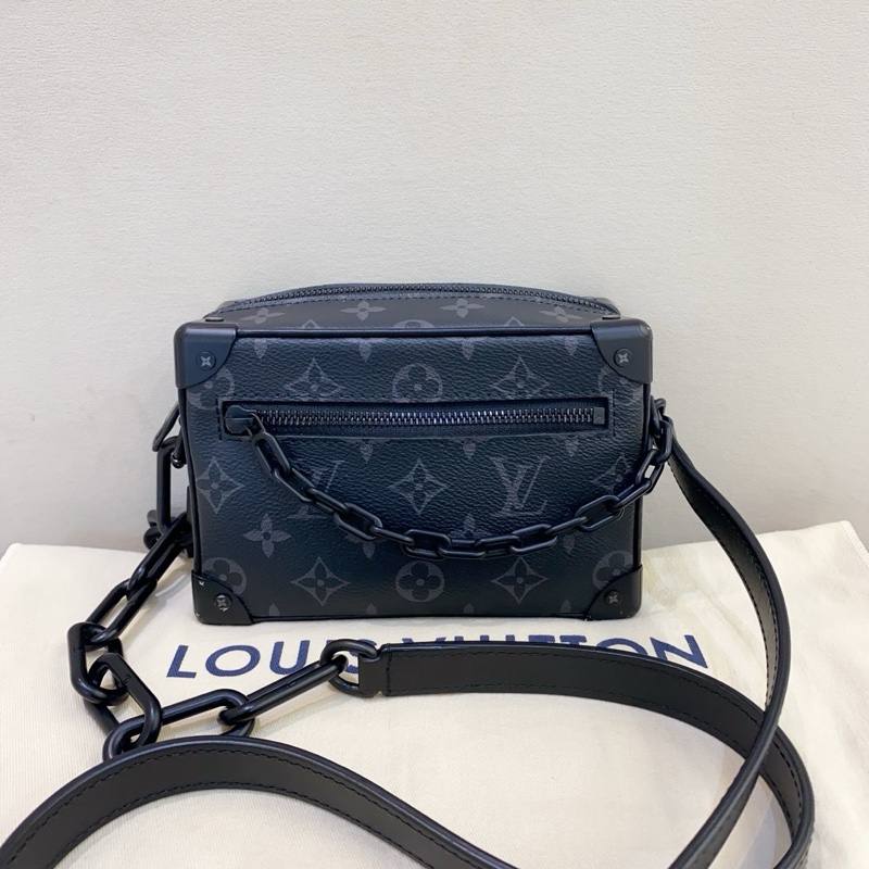 Lv路易威登 Mini Soft Trunk 黑色 男女同款 老花鏈條包相機包盒子包 20年編碼-0