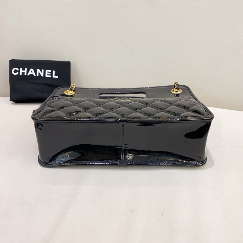 Chanel香奈兒 23s 黑色 漆皮手提郵差包 芯片款-6